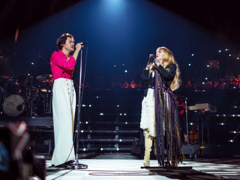 Stevie Nicks and Styles on Friday DEc. !3 at Styles album live debut at the Inglewood Forum singing Fleetwood Mac's Landslide